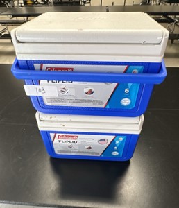 2-Coleman flip lid cooler, 5 quart, Blue & White (L-Kitchen)