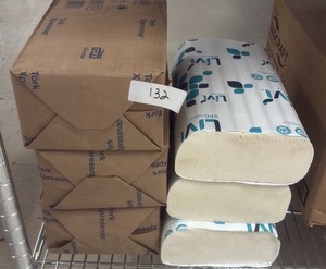 assortment of napkins (L-Kitchen)