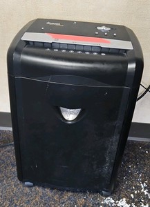 amazon basics paper shredder
