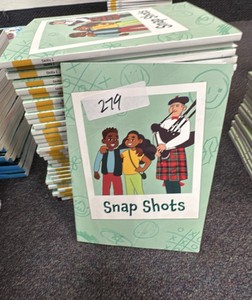 Snap Shots. Grade 1, Reader skills 1