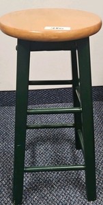 26-in stool