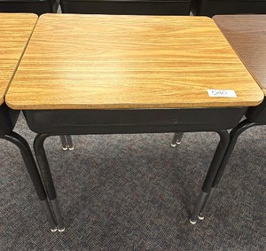 Lift Top Student Desk