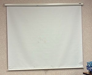 Projector screen