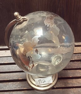 See through globe
