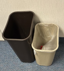 trash cans 2