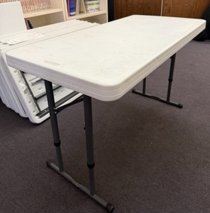 folding table