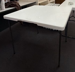 folding table