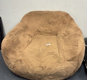 lounge chair