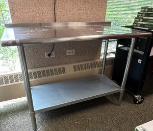 Nsf Metal table