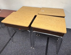 4 Flip Top desks