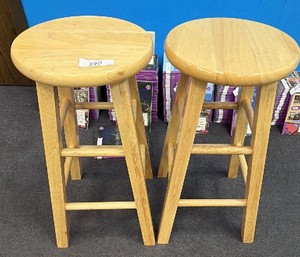 2 Stools Light Brown