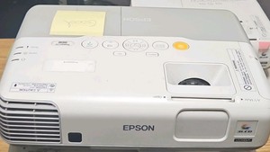Epson projector 96w