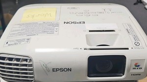 Epson projector s27