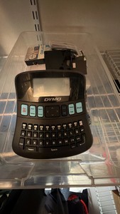 dymo labeler with cassettes
