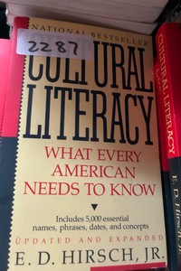 cultural literacy books (E.D. Hirsch Jr.)  (r400)