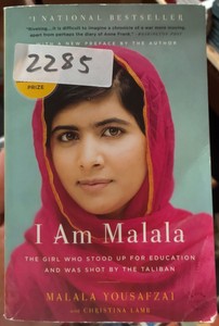 I am Malala (Malala Yousafzai) books  (r400)