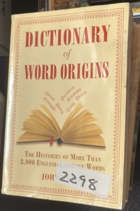 lot of miscellaneous books  (r400)