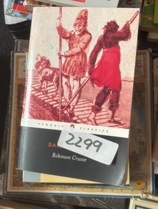 lot of renaissance books  (r400)