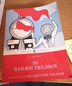 The railway children by Jacqueline Wilson  (r400)