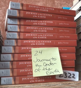 Journey to the center of the Earth by Jules Verne  (r400)