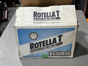 Rotella T 10W-30 Motor Oil