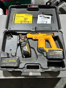 Bostitch Roofing Nailer - No Charger