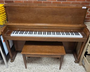 Baldwin Hamilton piano