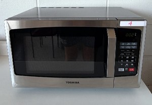 Toshiba Stainless Steel Countertop Microwave  Fully Functional