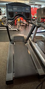 Commercial-Grade Life Fitness 9100 Treadmill  Featuring FlexDeck� Shock Absorption System