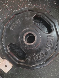 iron grip 25 lb weights 2 in lot