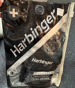 Brand new harbinger, classic wrist wrap, full leather size small