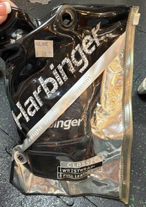 brand new  harbinger, classic wrist wrap, full leather size medium