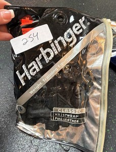 brand new Harbinger, classic wrist wrap, full leather size large