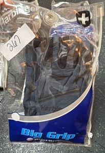 brand new harbinger, big grip, wrist, wrap size small