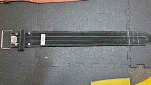 Weight lifting belt