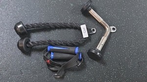 Lot of 3 Gym Accessories  Tricep Rope, V-Bar Pushdown & Resistance Band