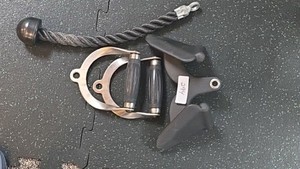 Lot of 3 Pro-Style Cable Machine Attachments  Ergonomic V-Grip, D-Handle & Tricep Rope