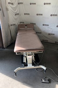 83980 - Midland 6020E HiLow Table for Exams, Physical Therapy, Rehab, and Treatments
