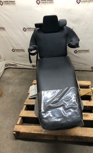 84770 - Royal Dental Group RS1 Specialty Surgical Chair