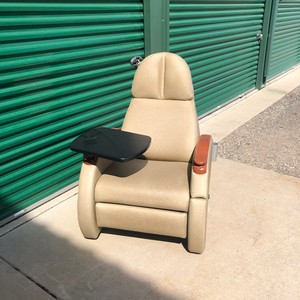86634 - Critical Care Geriatric  Recovery Recliner