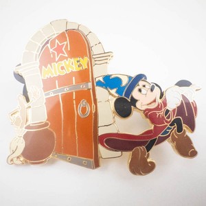 Disney Auctions Mickey Mouse Limited Edition 500 Pin