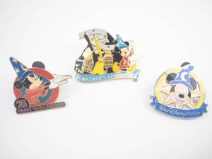 Disney Mickey Mouse Pin Set (Lot of 3)