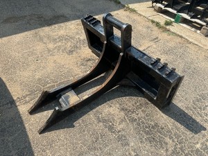 ROCK & STUMP RIPPER -  Skid steer attachment - Extremely Well Built