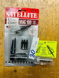 NOS - Satellite MAG 100 3S BROADHEADS  Barrie Rocky Mt BLADES