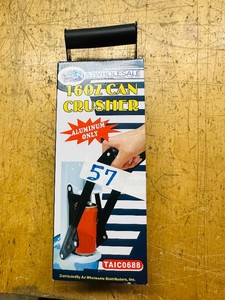 NEW  16 oz CAN CRUSHER