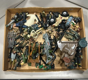 military action, figures, miscellaneous slot, lanard