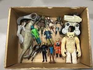vintage Star Wars lot figures creatures weapons