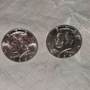 2-1964 Kennedy Halfs, 50c, Silver, UNC