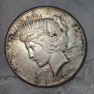 1925 S Peace Dollar $1