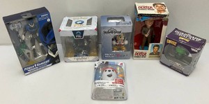 Vintage collectible, miscellaneous action figures all new old stock.